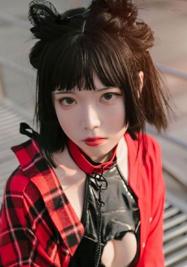 在野外被男人躁了一夜电影
