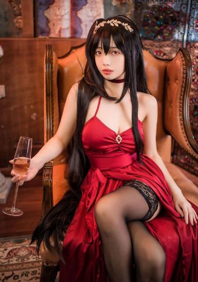 完美护士的不轨行为