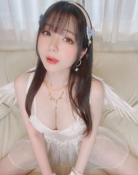 一天电影安妮海瑟薇免费