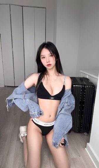 漂亮秘书的滋味