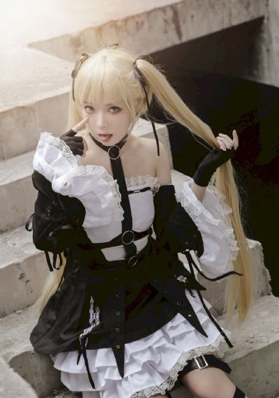 三要四妾免费观看全集