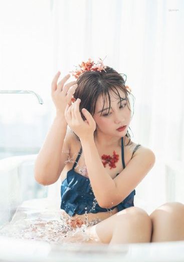 菅野亜梨沙