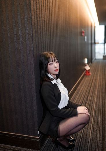 《无颜之月》