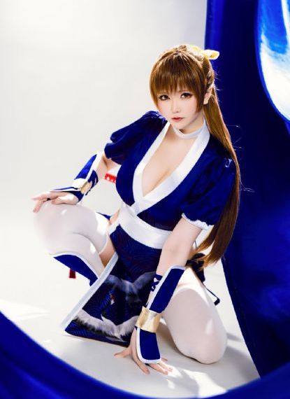 盒子里的猫