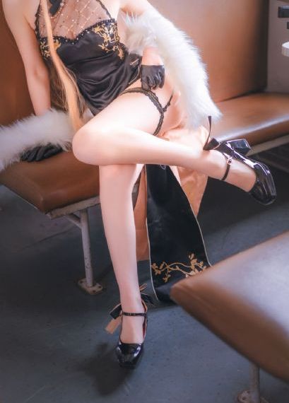 女教师日记2未删减版