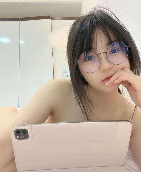 寂寞的女老板3中文字幕