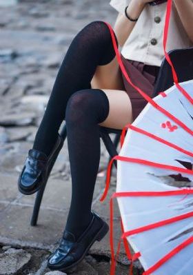 半是蜜糖半是伤