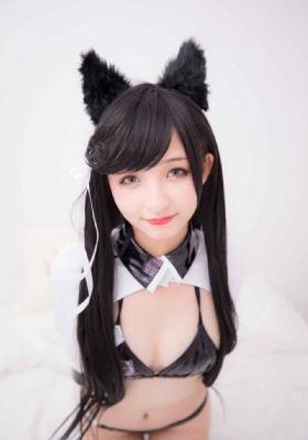 学生面前的女教师